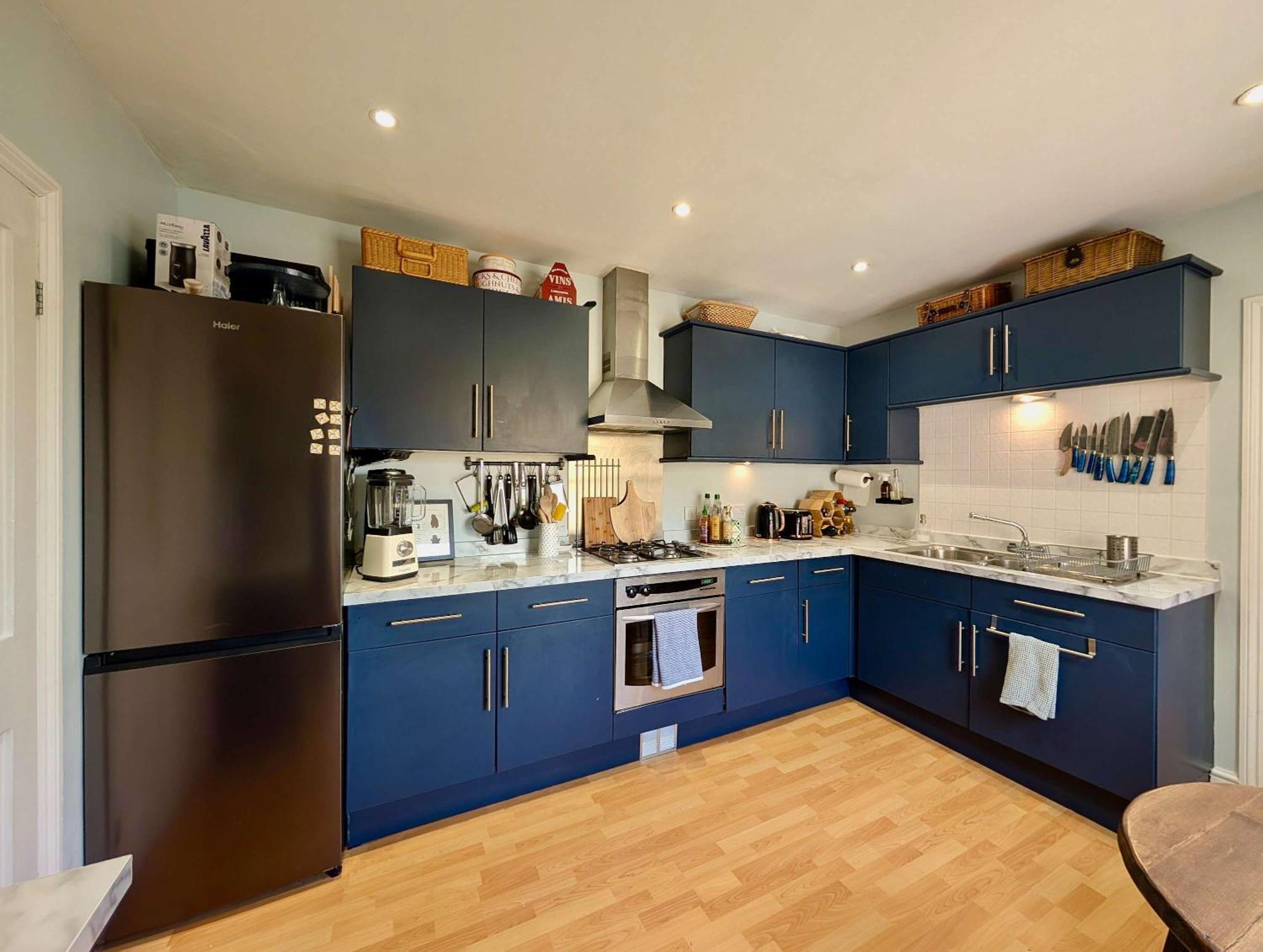 Charming And Modern Flat In Wimbledon